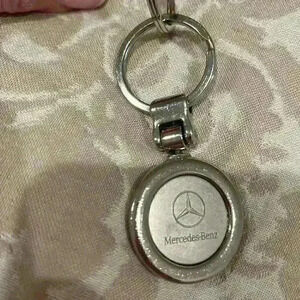 COPY - Mercedes Benz key chain